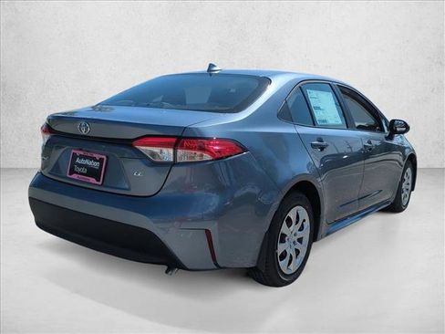 New 2026 Toyota Corolla LE FWD image 2