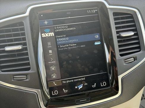 Used 2020 Volvo XC90 T5 Momentum w/ Protection Package Premier image 13