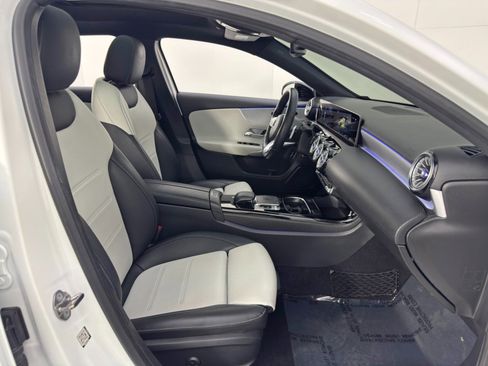 Used 2019 Mercedes-Benz A 220 A 220 w/ AMG Line image 15