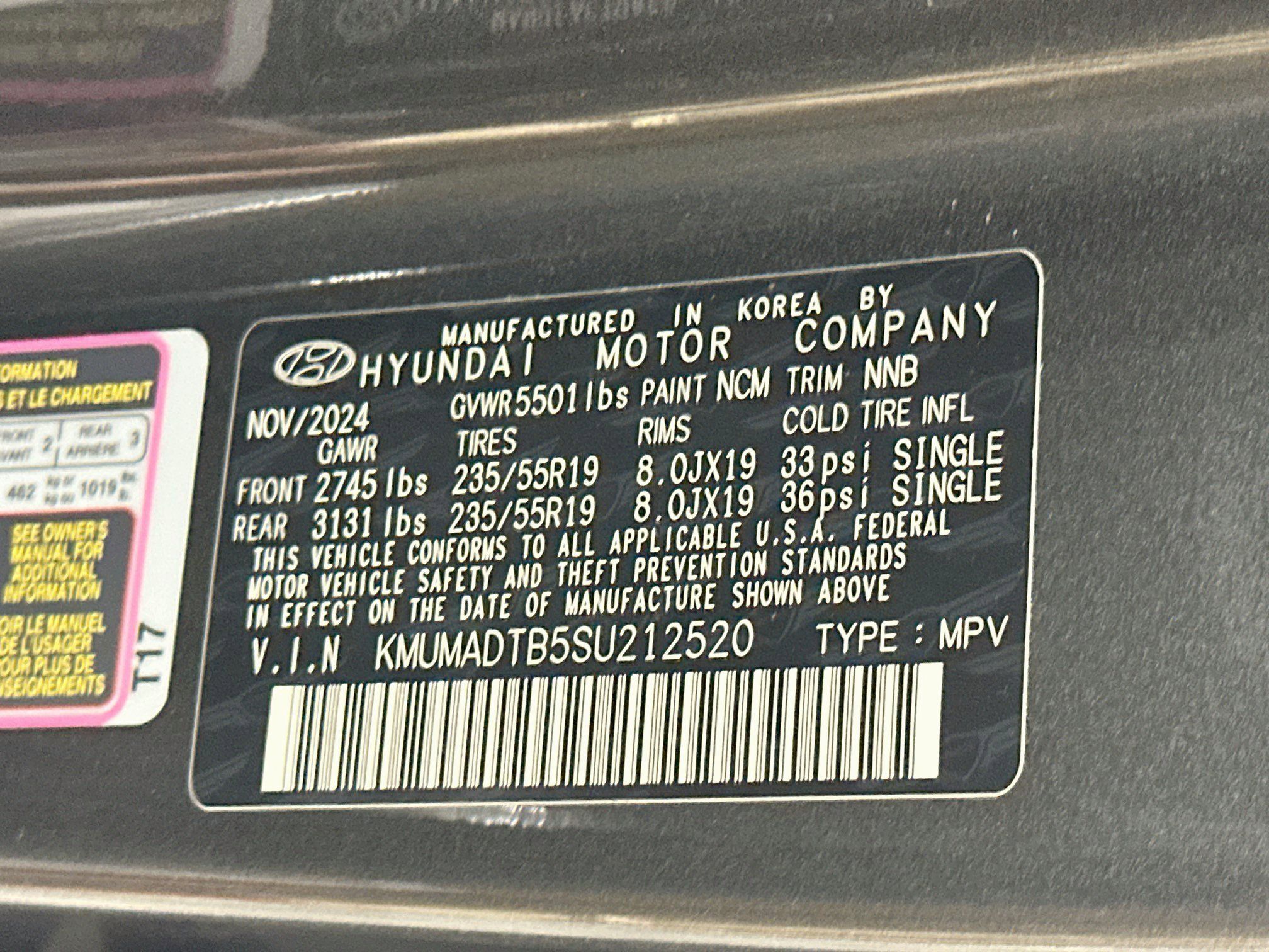 Used 2025 Genesis GV70 2.5T AWD/4WD image 12