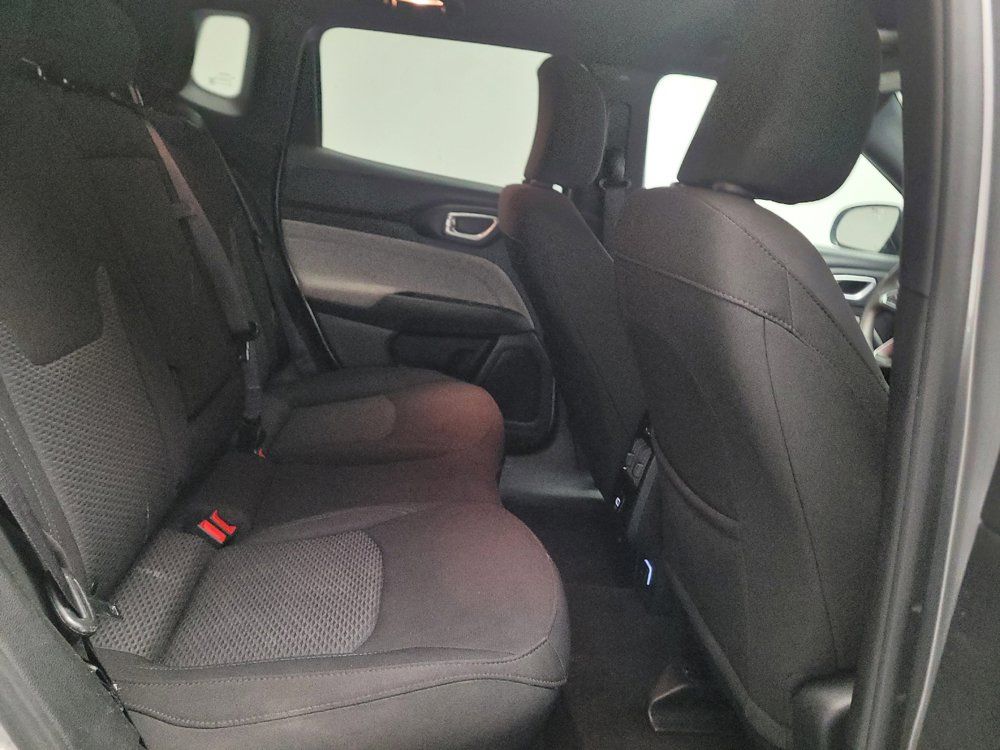 Used 2023 Jeep Compass Sport AWD/4WD image 19
