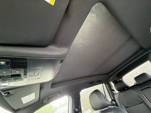 Used 2020 Volkswagen Tiguan SE R-Line w/ 3rd Row Seat Package AWD/4WD image 62