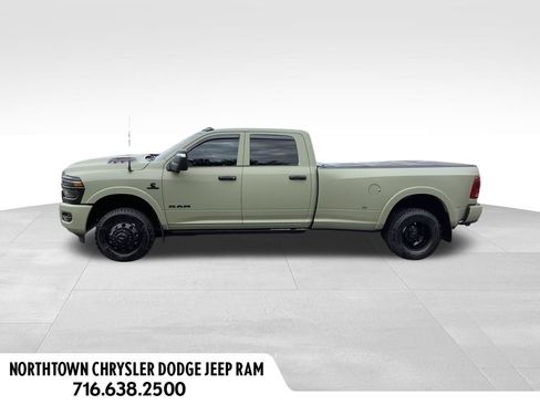 Used 2026 RAM 3500 Limited AWD/4WD image 2