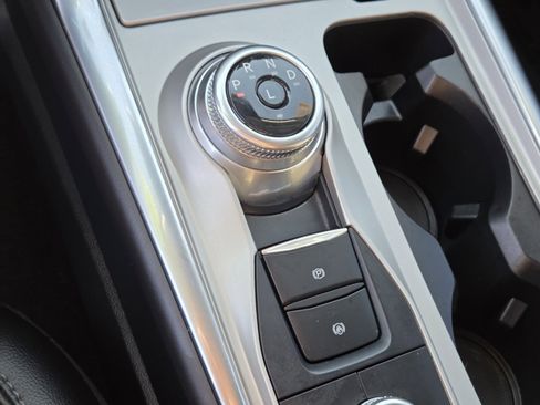 Certified 2024 Ford Explorer Limited w/ Equipment Group 301A image 25