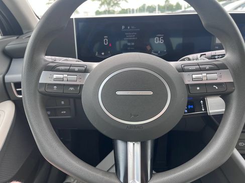 Used 2025 Hyundai Sonata SEL FWD image 12