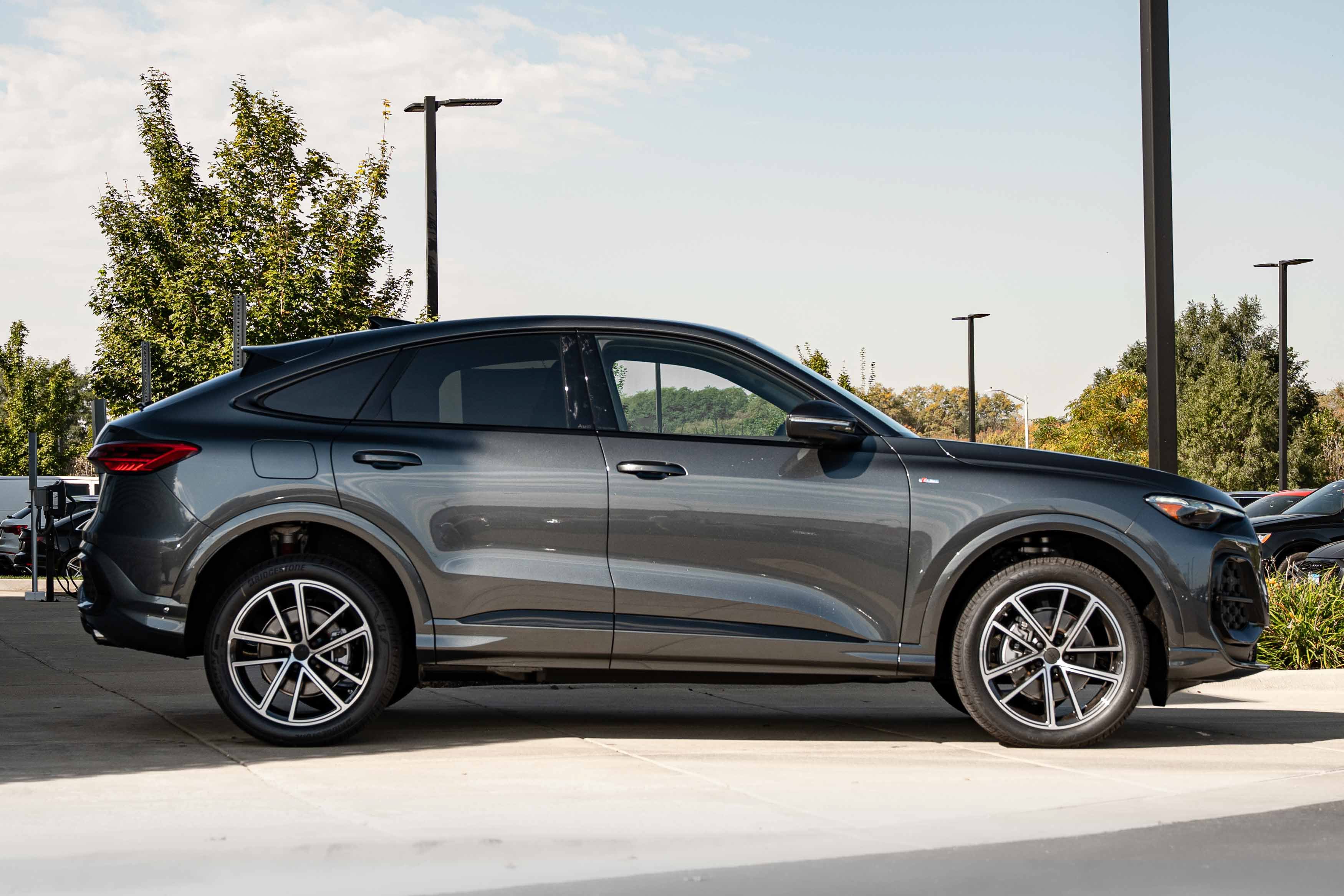 New 2026 Audi Q5 Premium Plus AWD/4WD image 3