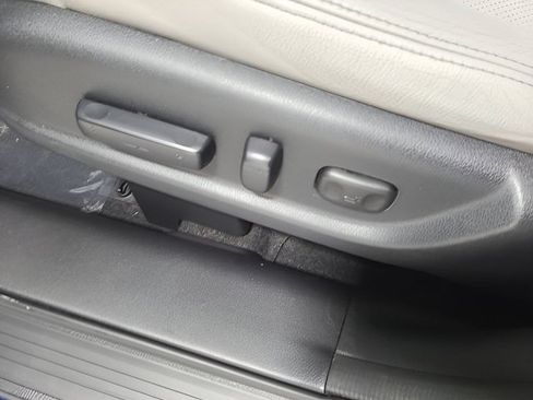 Used 2015 Honda CR-V EX-L image 19