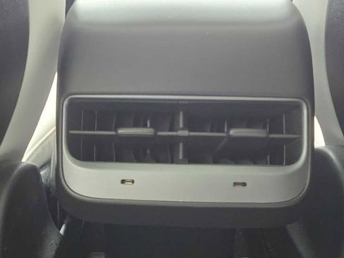 Used 2021 Tesla Model 3 Standard Range Plus image 24