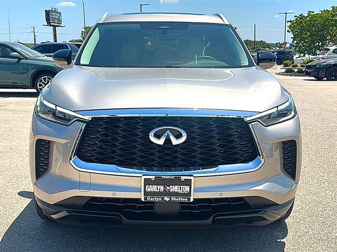 Used 2023 INFINITI QX60 Luxe w/ Cargo Package FWD image 11