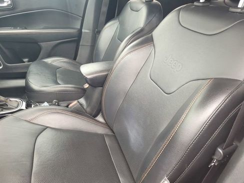 Used 2019 Jeep Compass Limited w/ Advanced Safety Group AWD/4WD image 13