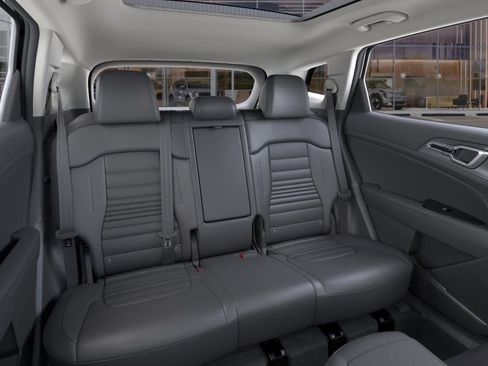 New 2025 Kia Sportage SX image 16