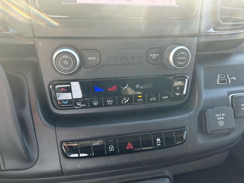 Used 2024 RAM ProMaster 3500 w/ Convenience Group image 15
