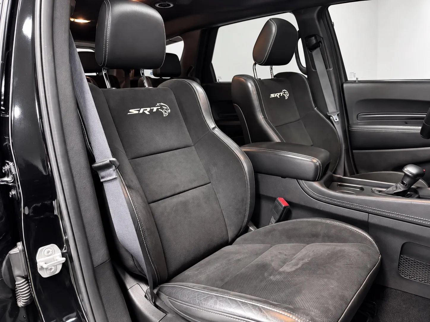 Used 2021 Dodge Durango SRT Hellcat w/ Technology Group AWD/4WD image 28