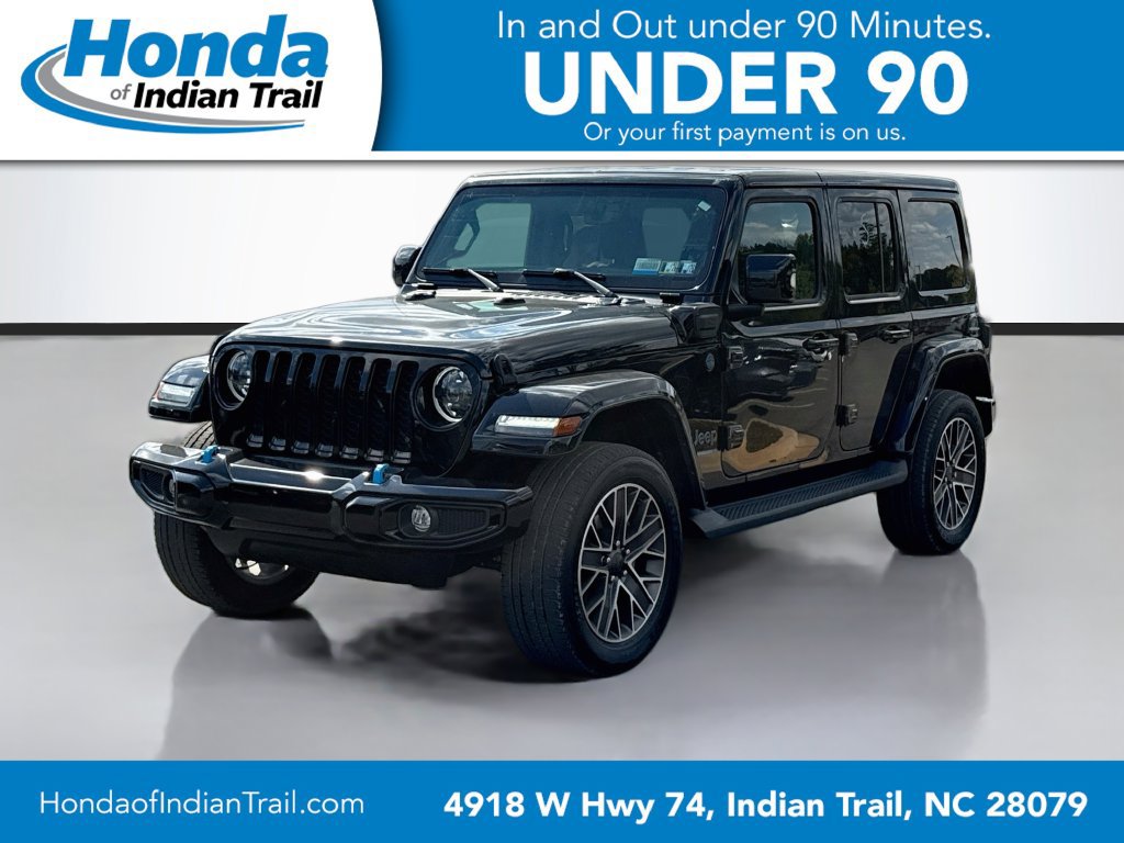 Used 2023 Jeep Wrangler Unlimited Sahara AWD/4WD image 3