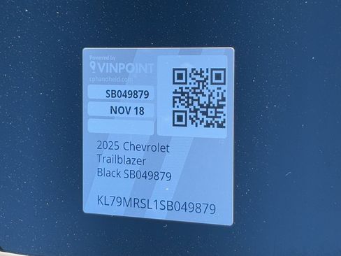 Used 2025 Chevrolet TrailBlazer LT image 30