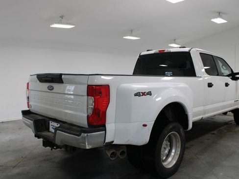 Used 2020 Ford F350 XL w/ STX Appearance Package image 9