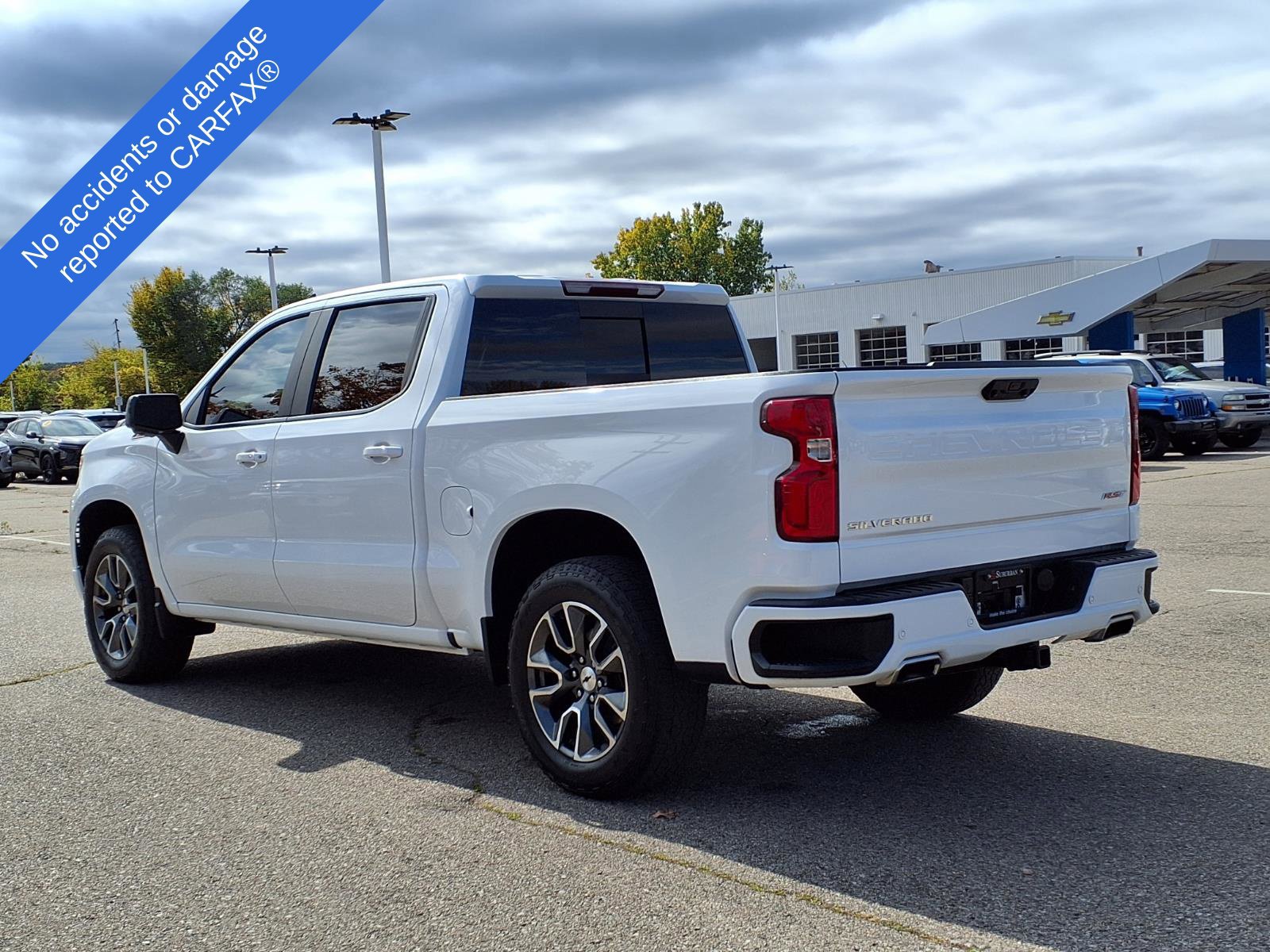 Used 2024 Chevrolet Silverado 1500 RST w/ Convenience Package II AWD/4WD image 8