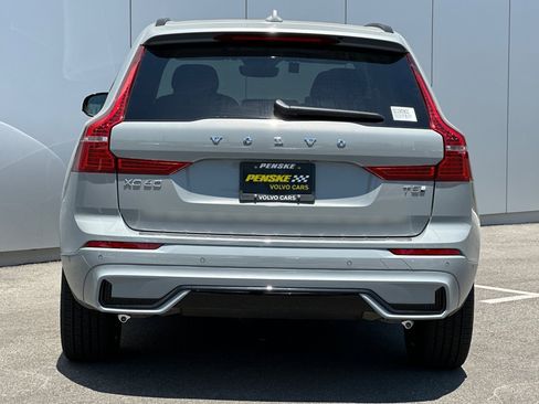 New 2025 Volvo XC60 T8 Plus w/ Protection Package Premier image 4