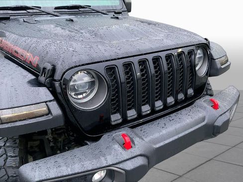 Used 2023 Jeep Gladiator Rubicon w/ Cold Weather Group AWD/4WD image 29