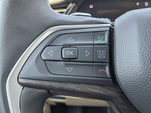New 2026 Jeep Grand Cherokee Limited RWD image 26