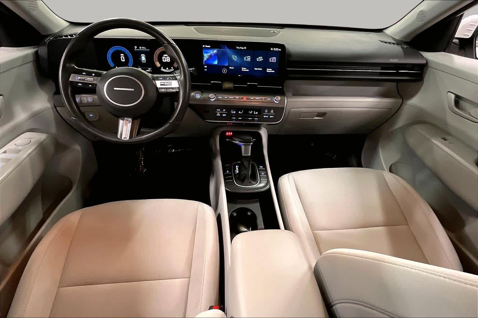 Used 2024 Hyundai Kona SEL AWD/4WD image 15