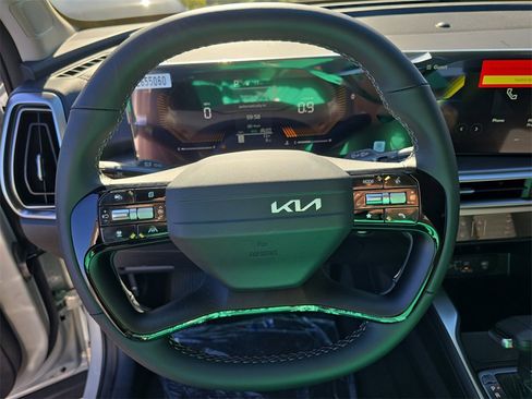 New 2026 Kia Sorento LX image 31