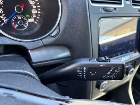 Used 2013 Volkswagen Golf R 4Motion image 33