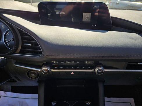 Used 2024 MAZDA MAZDA3 s image 20