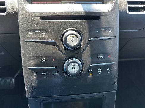 Used 2014 Ford Flex SEL w/ Equipment Group 202A AWD/4WD image 18