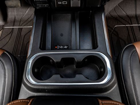 Used 2023 Chevrolet Silverado 3500 High Country image 28