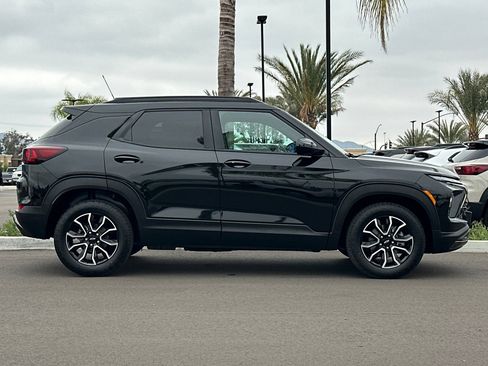 New 2026 Chevrolet TrailBlazer ACTIV w/ Convenience Package FWD image 3
