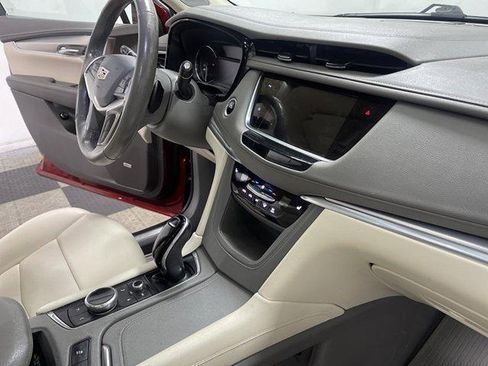 Used 2021 Cadillac XT5 Premium Luxury FWD image 21