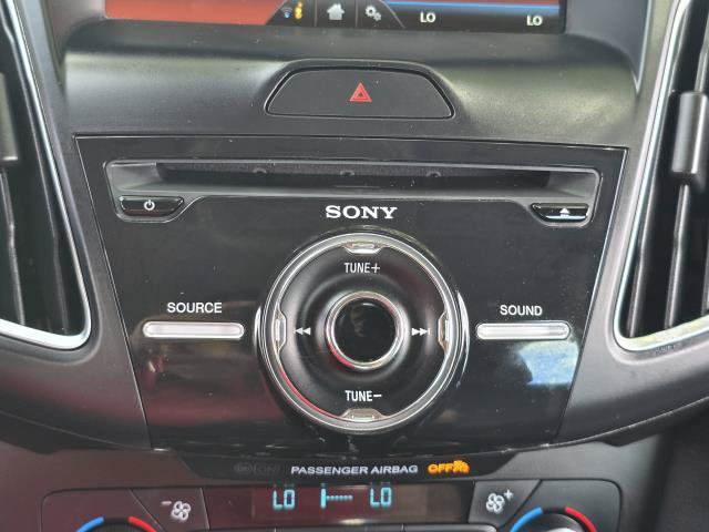 Used 2015 Ford Focus Titanium w/ Titanium Cold Weather Package FWD image 23