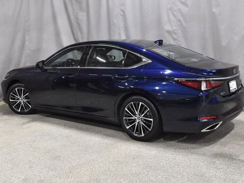 Used 2024 Lexus ES 350 w/ Premium Package image 6