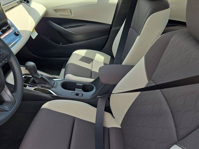 New 2026 Toyota Corolla LE FWD image 4