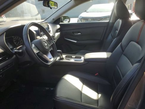 Used 2023 Nissan Sentra SR w/ SR Premium Package FWD image 14