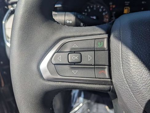 Used 2024 Jeep Compass Limited AWD/4WD image 19