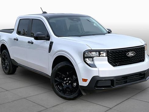 Used 2025 Ford Maverick XLT w/ Black Appearance Package AWD/4WD image 3