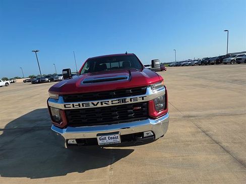 Used 2020 Chevrolet Silverado 2500 LT w/ Texas Edition AWD/4WD image 2