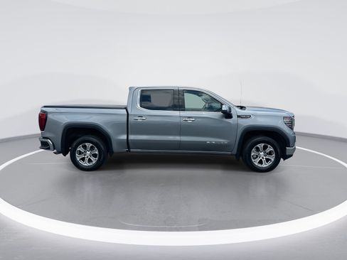 Used 2025 GMC Sierra 1500 SLT AWD/4WD image 10
