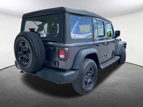 Used 2022 Jeep Wrangler Unlimited Sport AWD/4WD image 13