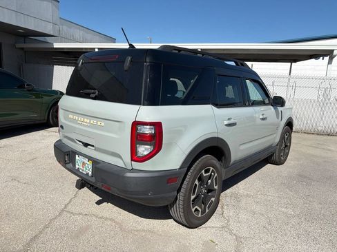 Used 2023 Ford Bronco Sport Outer Banks w/ Tech Package AWD/4WD image 3
