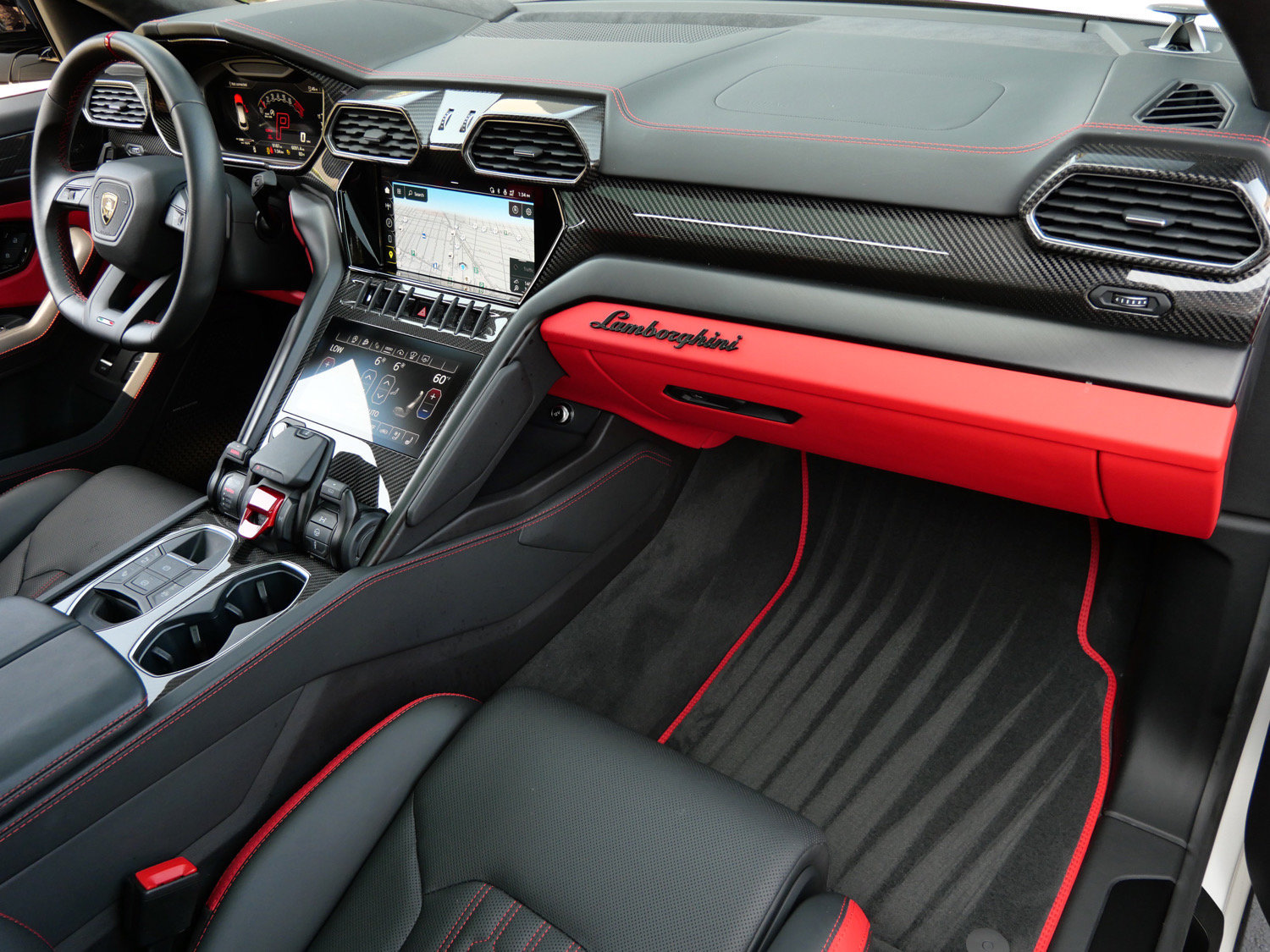 Used 2023 Lamborghini Urus S AWD/4WD image 24