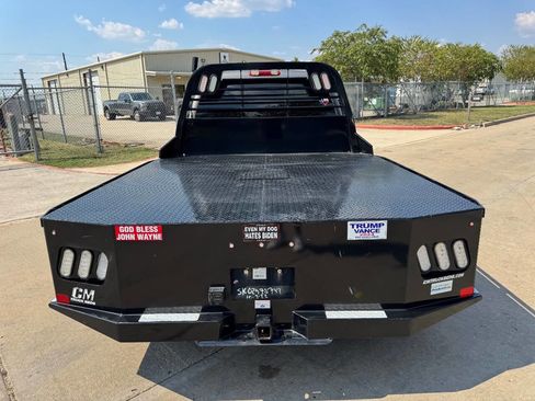 Used 2007 Chevrolet Silverado 3500 LT w/ Heavy-Duty Power Package image 8