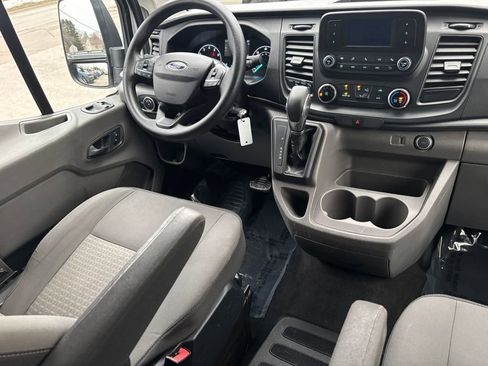 Used 2021 Ford Transit 350 XLT image 24