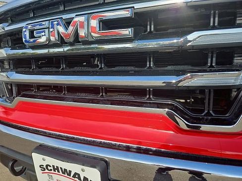 Used 2019 GMC Sierra 1500 SLE w/ SLE Value Package image 25