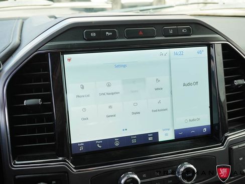 Used 2022 Ford F350 Platinum w/ FX4 Off-Road Package image 42