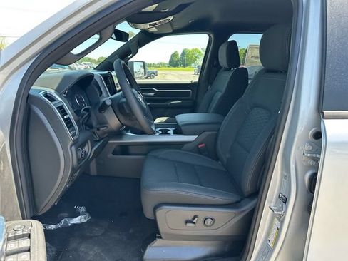 New 2026 RAM 1500 Big Horn AWD/4WD image 9