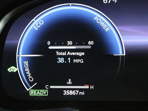 Used 2024 Toyota Venza Limited AWD/4WD image 21