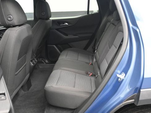 Used 2025 Chevrolet Equinox LT w/ Safety and Technology Package FWD image 19